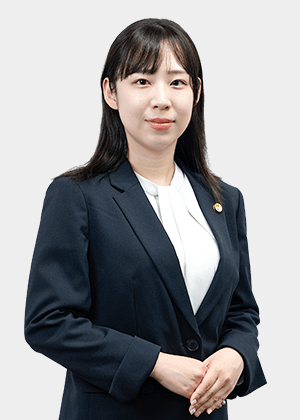 弁護士 久富木志帆